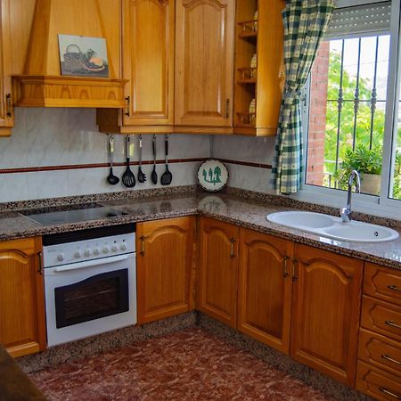 Alojamiento Rural Las Acacias Cabra Dış mekan fotoğraf