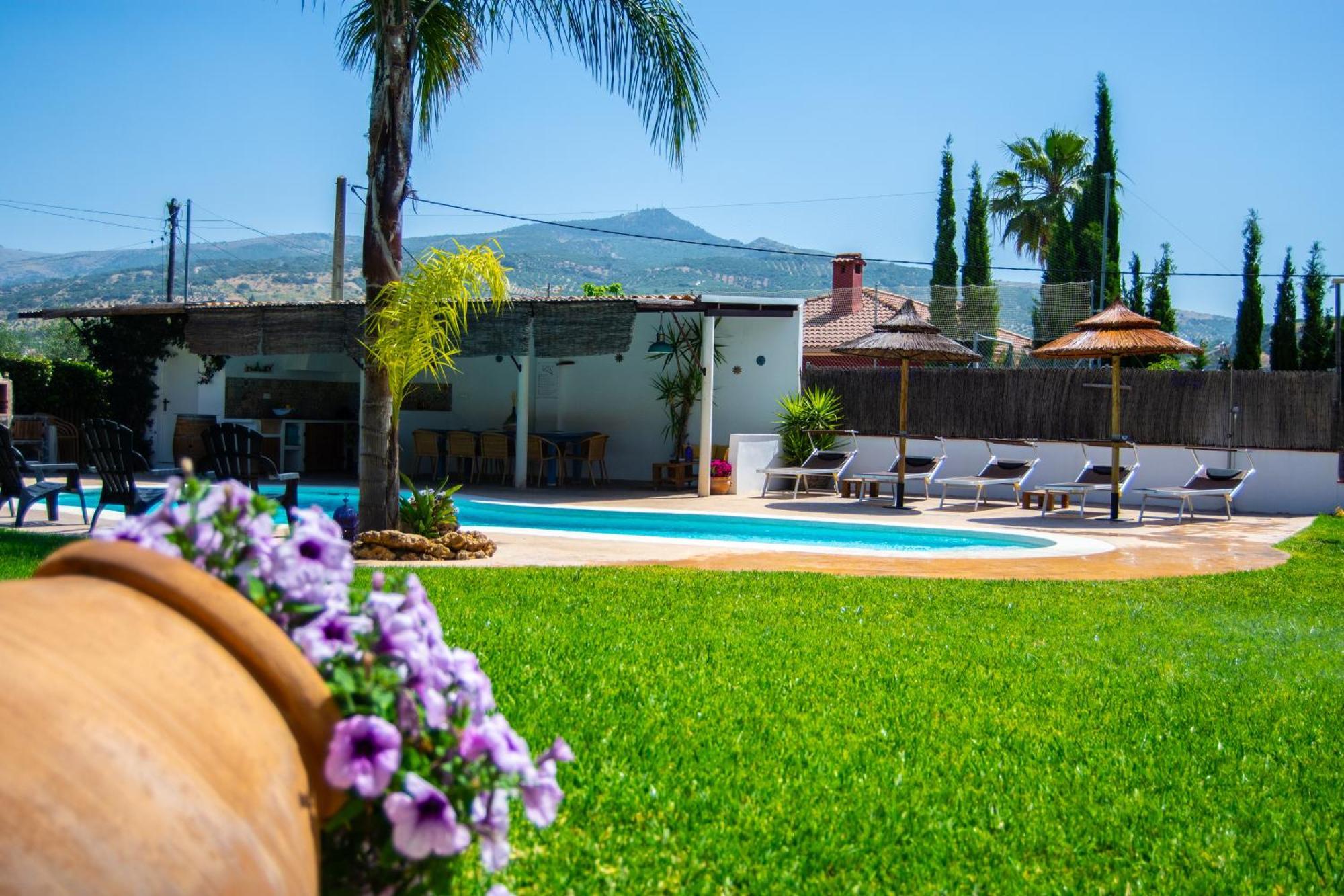 Alojamiento Rural Las Acacias Cabra Dış mekan fotoğraf